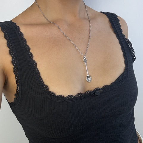 Mini spoon pendant & link chain necklace